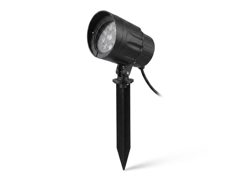 Outdoor LED spotlight for landscape and architectural lighting